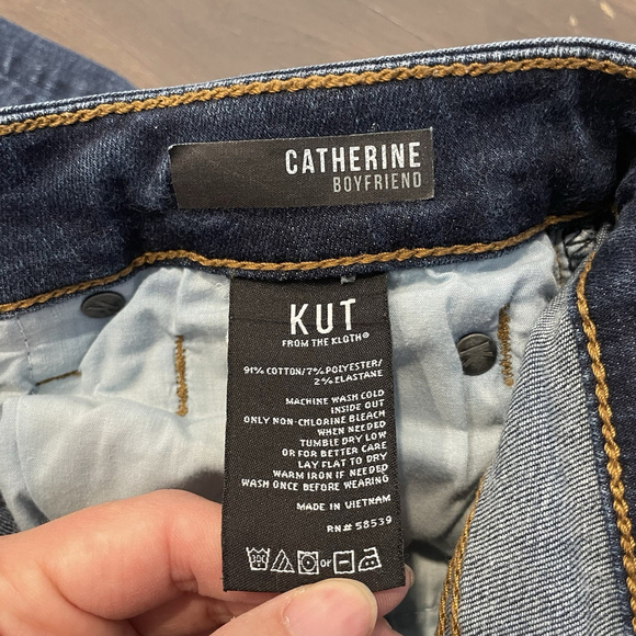 KUT From The Kloth Catherine Boyfriend Jeans Dark Wash Women's Size 12 Blue - Picture 8 of 8
